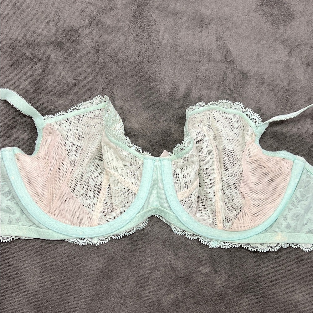 Victoria's Secret Dream Angels Unlined Demi Lace Underwire Bra in Soft Mint 34C - Picture 12 of 12